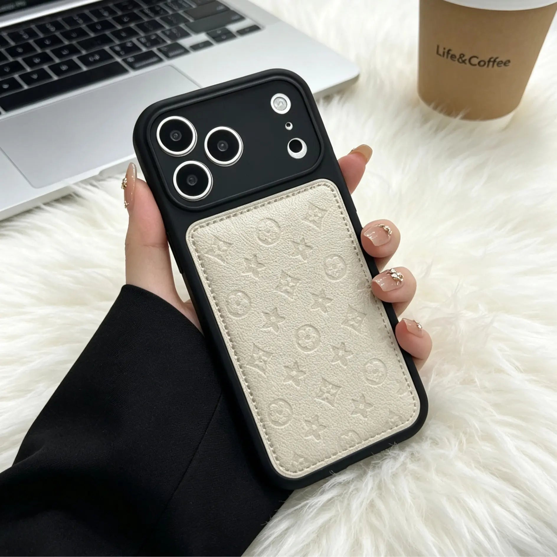 Elegant Luxury Leather iPhone Case for Pro Max 17, 16, 15, 14, 13 - Stylish & Unisex Design